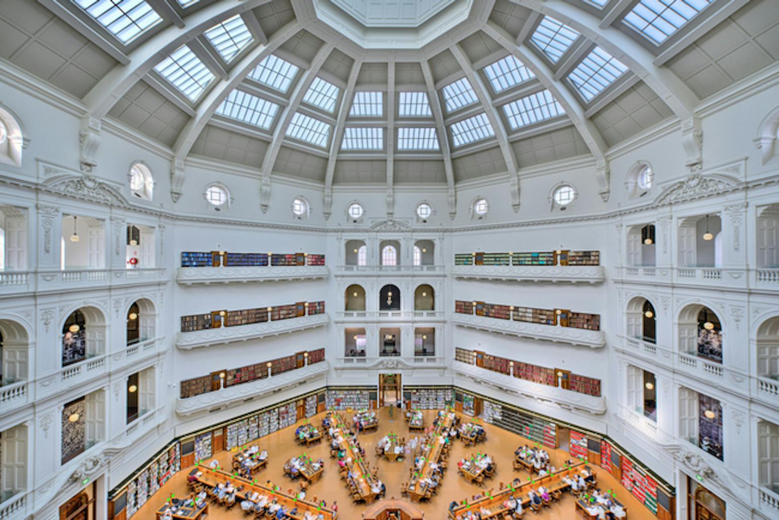 State library. Публичная библиотека. Публичная библиотека Нью-Йорка. Публичные библиотеки США. Публичные библиотеки в Мумбаи.