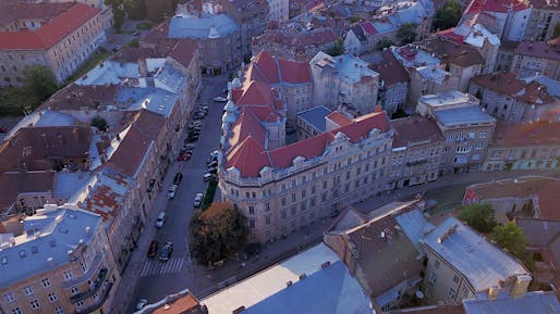 "Lviv from the sky" 2017. Image © <a href="https://flic.kr/p/XTF5nQ">Ivo Geersen via Flickr (CC BY-NC 2.0)</a>