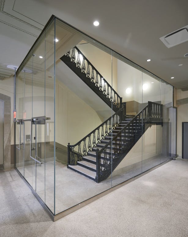 Glass Enclosed Secure Stairway