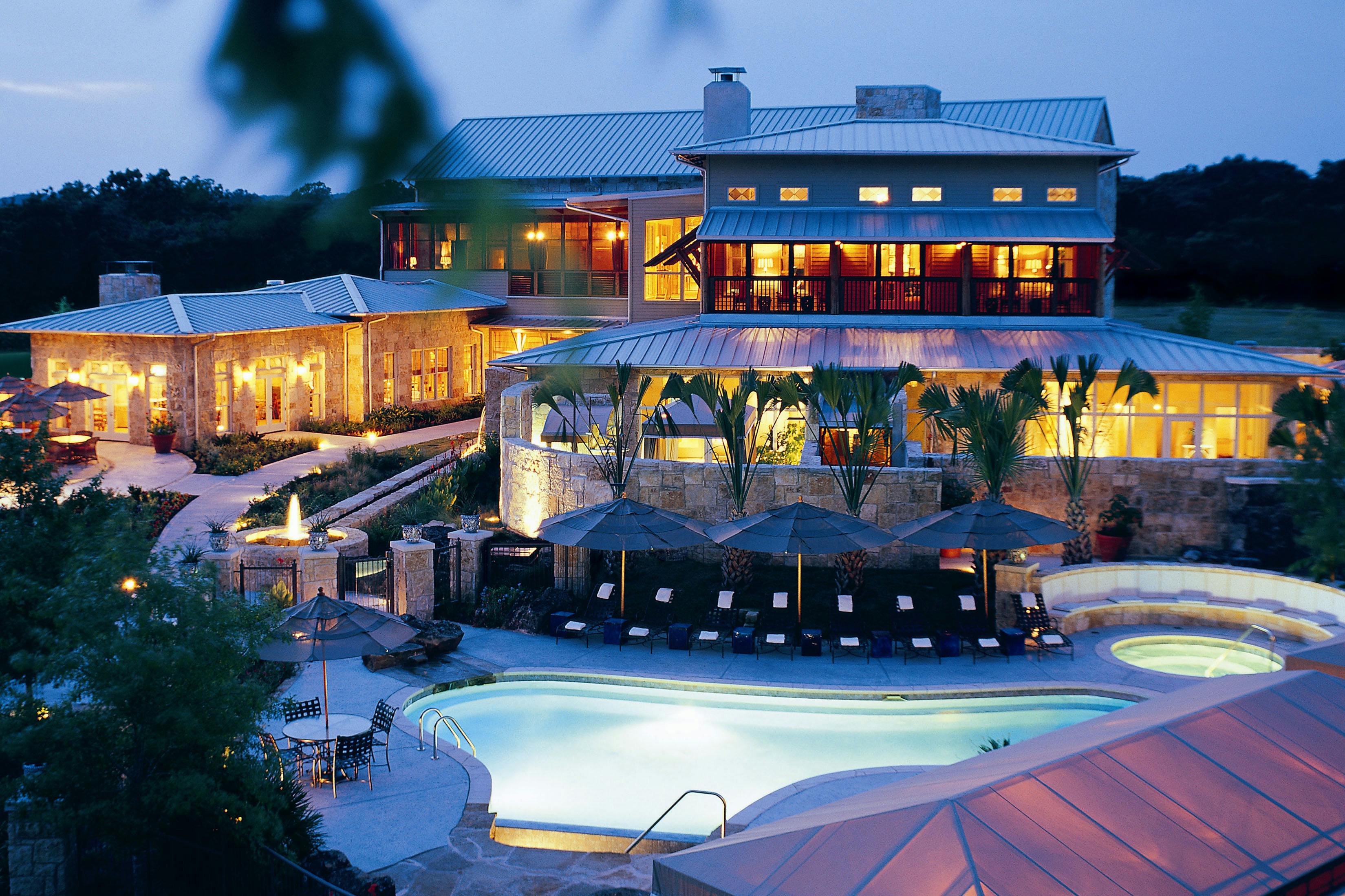 Lake Austin Spa Resort: Lake House Spa | Jackson & McElhaney Architects
