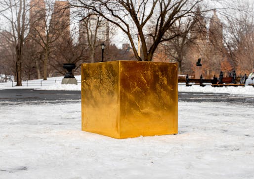 The 24-carat, 999.9 pure gold, 410-pound Castello CUBE at Central Park, New York City. Photo: Sandra Mika/HoGA Capital AG