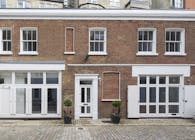 Neil Tomlinson Architects wins Residential Interiors GOLD at London Design Awards 2019 for Princes Mews project