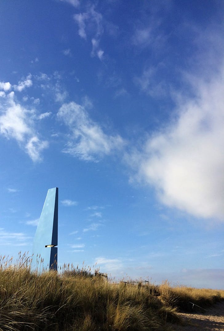 The Wind Tower on a Lincolnshire beach, is a unique viewing tower that amplifies the coastal winds and makes visual connections to critical parts of the landscape. Image courtesy of Gruff Architects. 