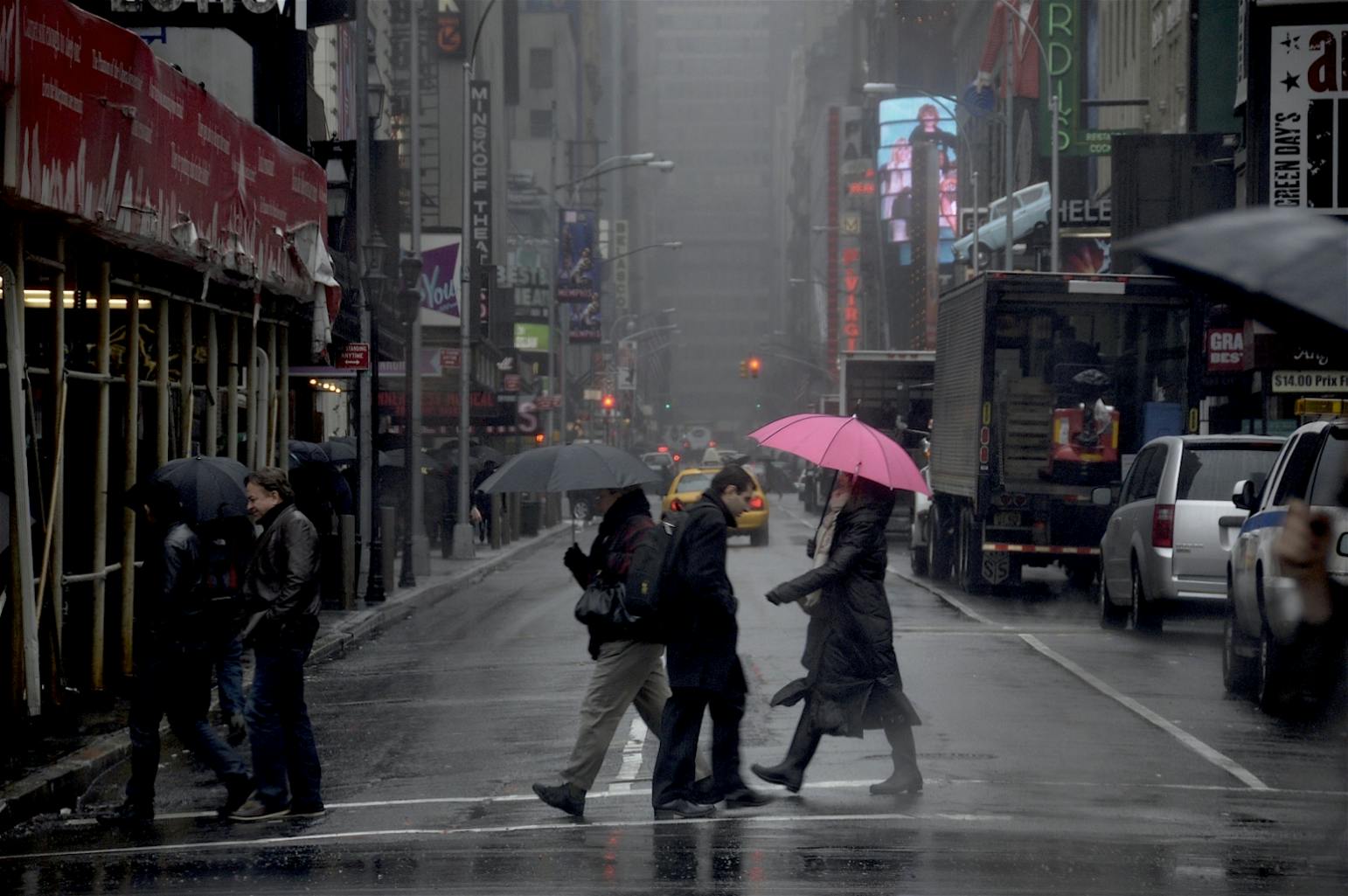 It has rained a lot. Нью-Йорк Сити. Baby the Rain must Fall. Raining ABC.