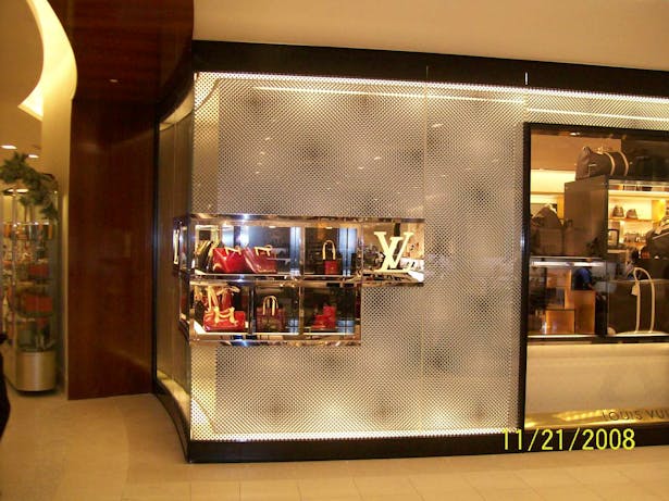 Louis Vuitton In Tysons Galleria