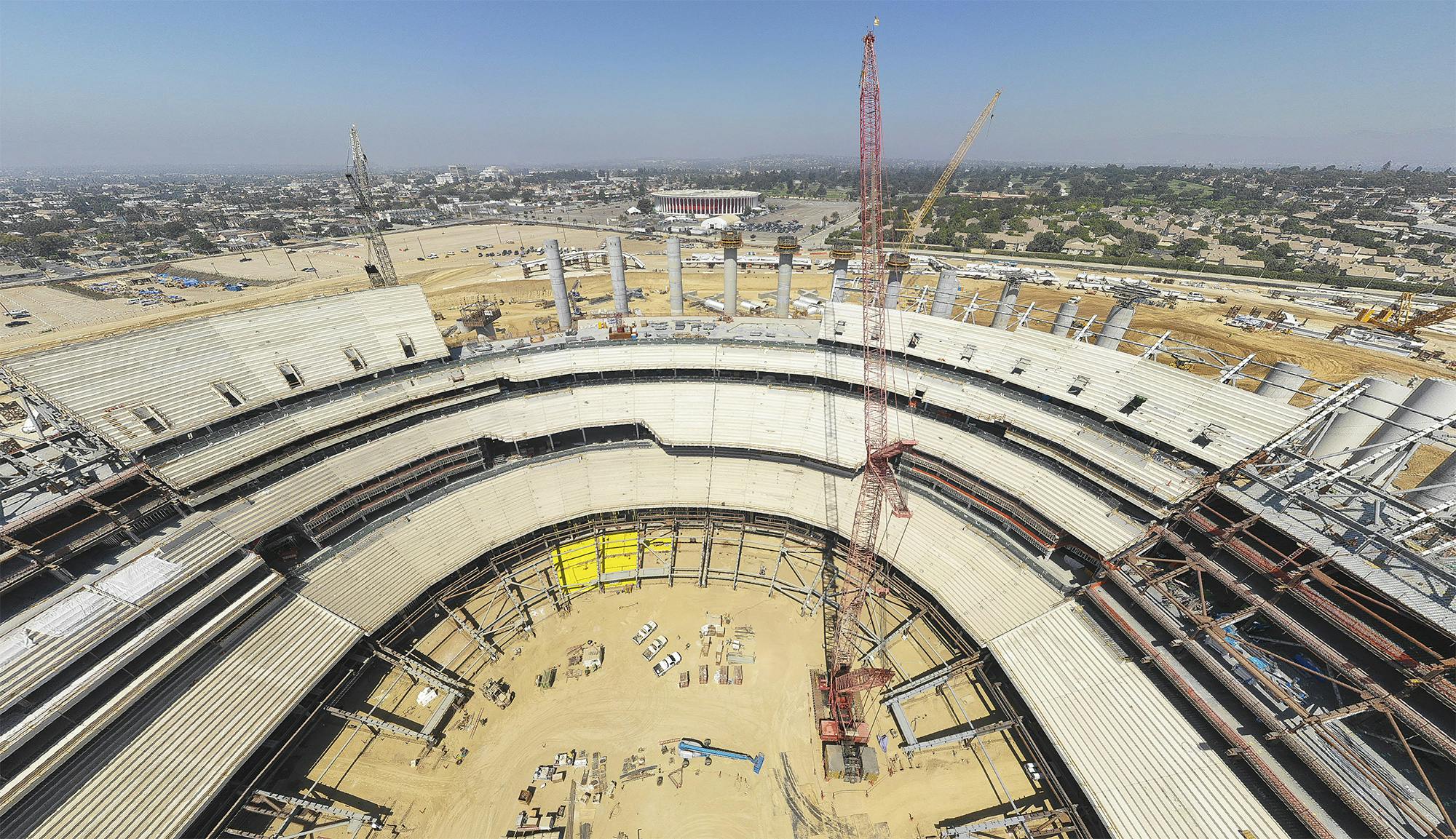 Construction update on L.A.'s new gigantic football stadium | News | Archinect2000 x 1153