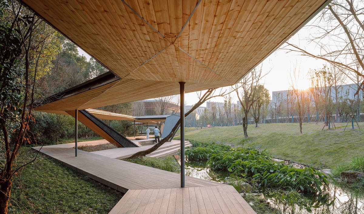 10 architectural landscapes & outdoor spaces we enjoyed this week