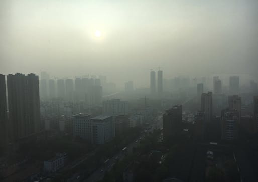 View of Wuhan, China. Image courtesy of Wikimedia user 云中君.
