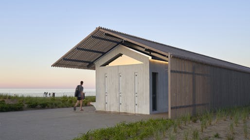 Gillson Park Beach House by AIA 2030 signatories Woodhouse Tinucci Architects
