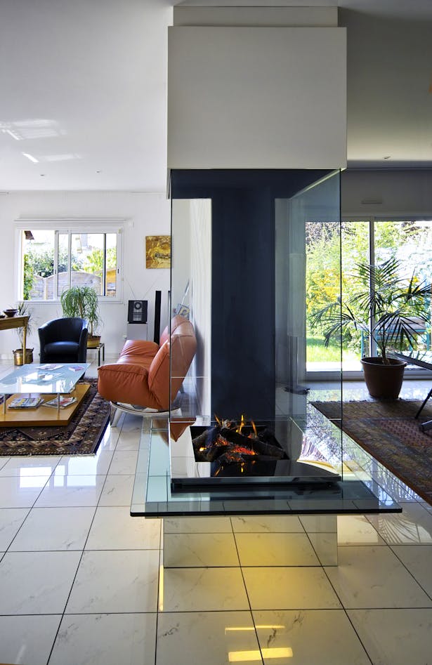Bloch Design fireplace 7