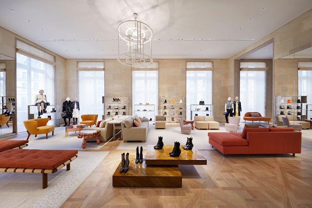 Louis Vuitton store by Peter Marino