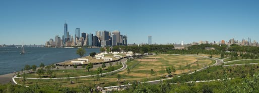 View of Governor's Island. Image courtesy of Wikimedia user Rhododendrites. 