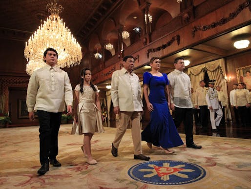 Rodrigo Duterte and his family during his inauguration. Duterte has faced international scrutiny over his support of the extrajudicial killing of drug users, criminals and journalists. Image via wikimedia.org
