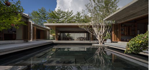 House and Villa (Rural / coastal) winner: The Flowing Garden by More Than Arch Studio. © Chao Zhang