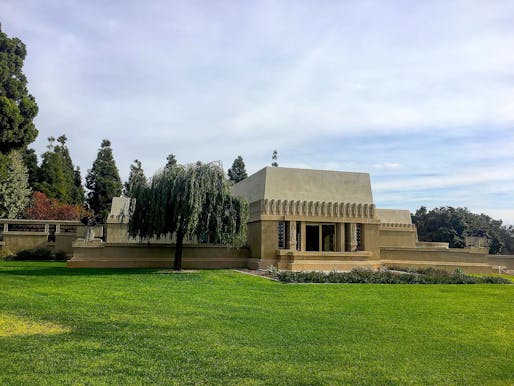 HollyHock House. <a href ="https://commons.wikimedia.org/wiki/File:Hollyhock_House_by_Frank_Lloyd_Wright.jpg">Wikimedia Commons</a>