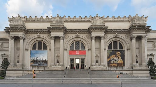 Facade of New York's Metropolitan Museum of Art. Image courtesy Wikimedia Commons user Hugo Schneider.