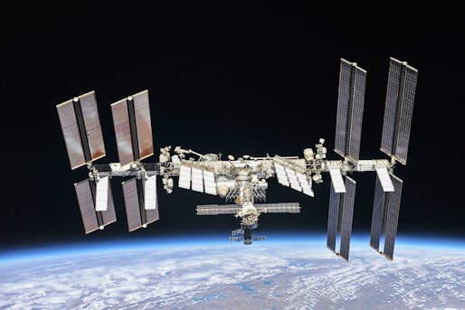 The International Space Station. Image: NASA Johnson/<a href="https://www.flickr.com/photos/nasa2explore/44911459904">Flickr</a> (CC BY-NC-ND 2.0)