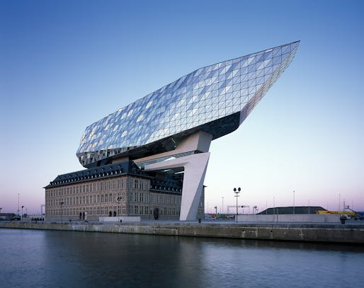 Port House. Zaha Hadid Architects. © Helene Binet