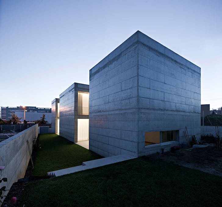 Exterior of the house in Moreira, Maia, Portugal (Photo: Javier Callejas)