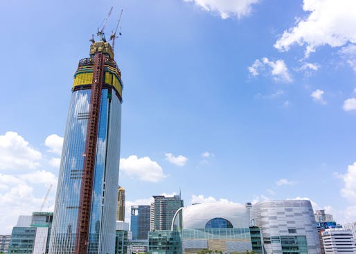 Lotte World Tower is currently under construction in Seoul and aims to become the world's sixth tallest at a height of 1,824 ft/556 m. Severe safety concerns have been troubling the project though. (Image via Wikipedia)