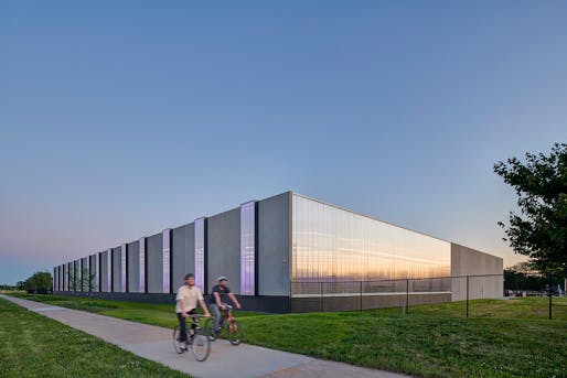 Iowa City Public Works by Neumann Monson Architects, one of the <a href=" https://archinect.com/news/bustler/8690/aia-cote-celebrates-the-top-ten-green-new-buildings-of-2022 "> top ten green new buildings of 2022 at the AIA COTE Awards.</a> Image credit: Integrated Studio, Cameron Campbell