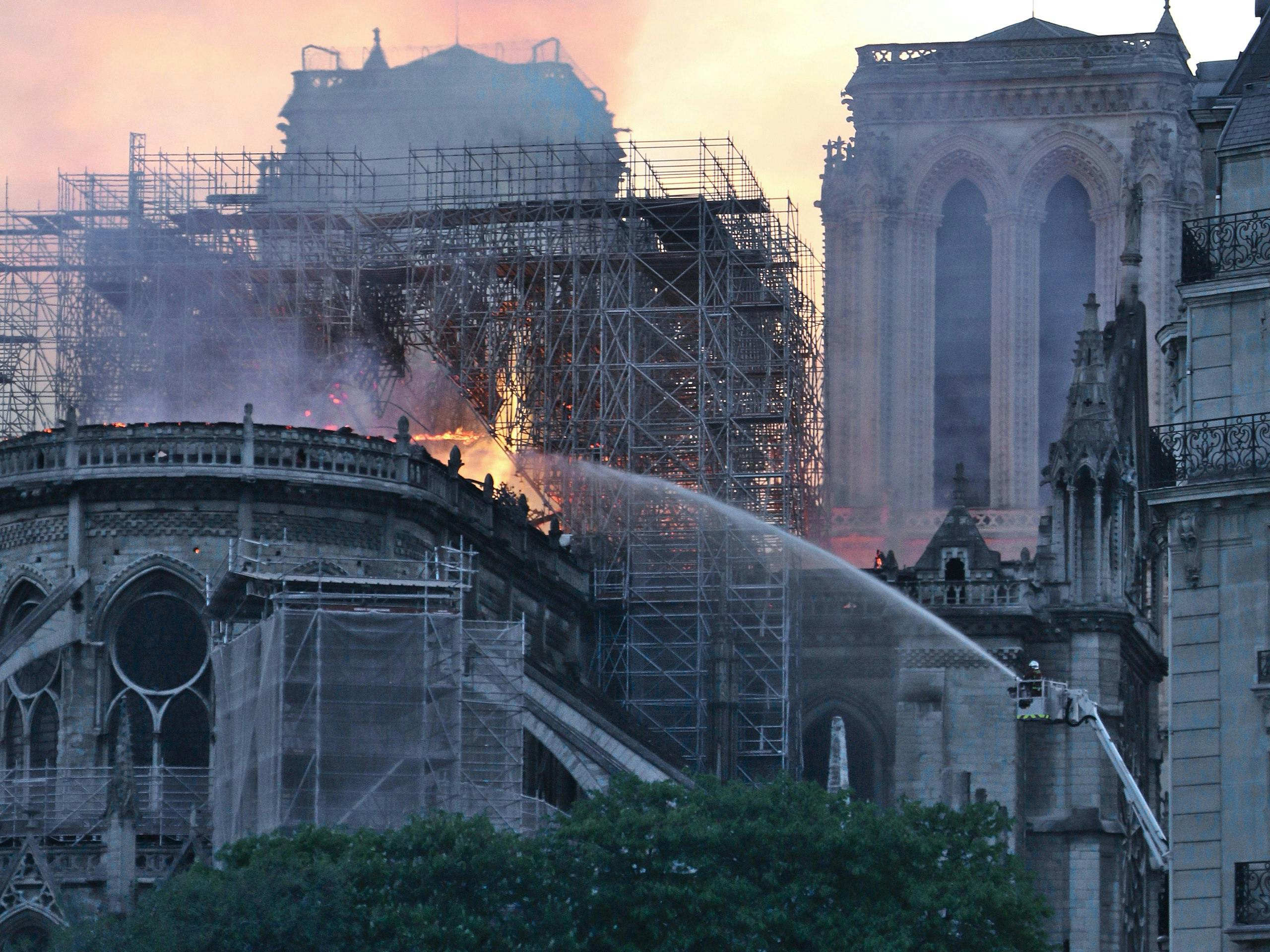 Norman Foster S Thoughts On The Notre Dame Cathedral