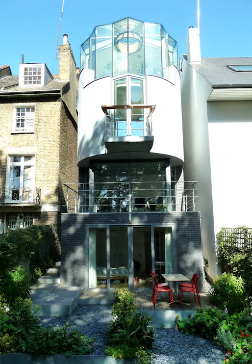 6 Wood Lane by Birds Portchmouth Russum Architects. Photo: Mike Rossum.