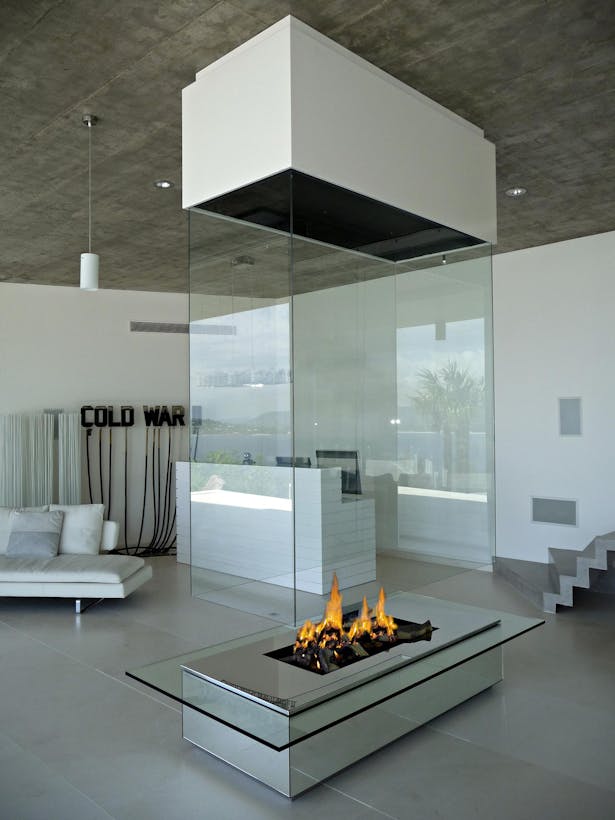 Bloch Design suspended fireplace 3
