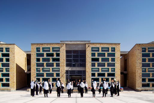 Gohar Khatoon Girls' School; Mazar-i-Sharif, Afghanistan by Robert Hull, FAIA, and the University of Washington, Department of Architecture. Photo: Nic Lehoux.