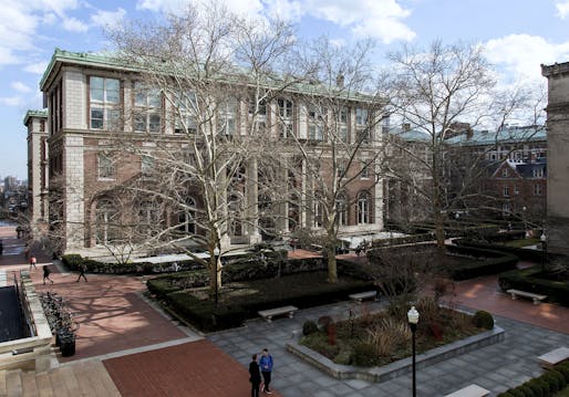 Avery Hall. Image courtesy GSAPPstudent via Wikimedia Commons