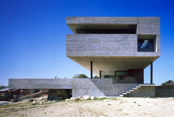 Pitch House, elevation (Herrera del Duque, Spain). Image courtesy of Iñaqui Carnicero.
