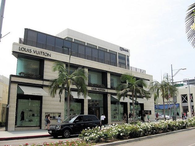Louis Vuitton  Shopping in Beverly Hills, Los Angeles