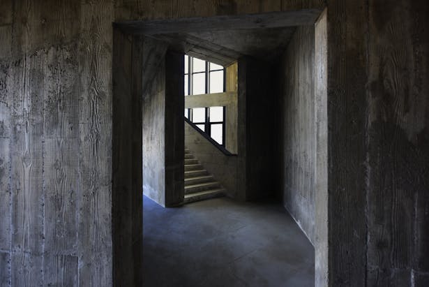 Concrete Staircase (Photo: Haobo Wei)