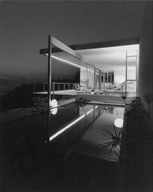 Chuey House designed by Richard Neutra, Los Angeles, CA, 1956. Photo: Julius Shulman Photography Archive.