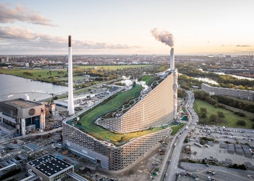 World Building of the Year 2021: CopenHill/Amager Bakke in Copenhagen, Denmark by BIG | Bjarke Ingels Group. Photo: Rasmus Hjortshoj/Courtesy of WAF.