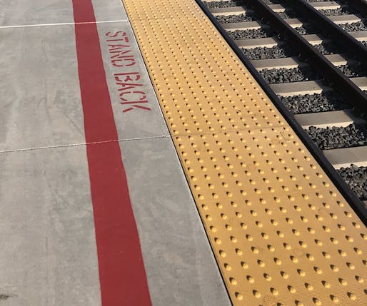 Tenji blocks installed at the edge of a subway platform