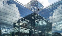 NYC considers converting Jacob K. Javits Convention Center to temporary medical facility