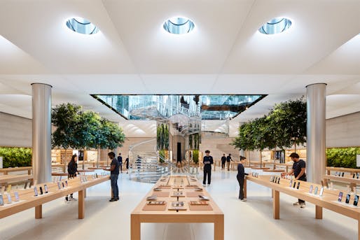 Apple's remodeled flagship Santa Monica store