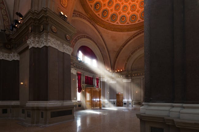 Interior of Weylin B. Seymour's. Courtesy of Weylin B. Seymour’s, via The Architectural League of New York.