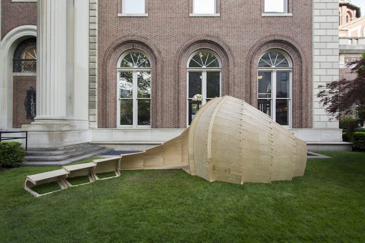 Kerby installation in front of Avery Hall. Fast Pace/Slow Pace Studio taught by professors Mark Bearak and Brigette Borders, with students Maximilian Hartman, Jordan Meerdink, Shalini Amin, Nutchanun Boontassaro, Tanya Griffiths, Julien Gonzalez, Jasmine Ho, Fancheng Fei, Ian Wang, Nicole Mater...