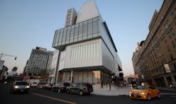 Weapons mogul resigns from Whitney Museum board amid artist revolt