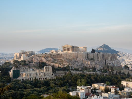 View of the Acropolis in 2015. Photo: Flickr user <a href="https://www.flickr.com/photos/piet_theisohn/17334366476">piet theisohn</a>