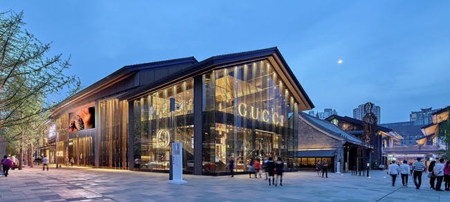 COMPLETED BUILDINGS - SHOPPING: Sino-Ocean Taikoo Li Chengdu / China. Designed by The Oval Partnership