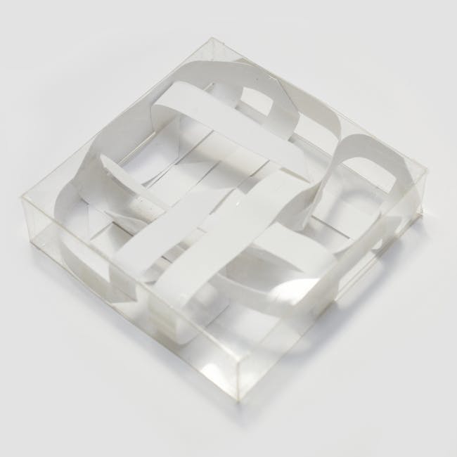 4inx4in paper model