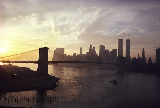 View west from the Manhattan Bridge, Brooklyn, New York; November 1979. Courtesy National Building Museum, © Camilo José Vergara.