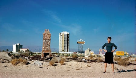 Denise Scott Brown in front of the Las Vegas Strip. Credit: the Archives of Robert Venturi and Denise Scott Brown