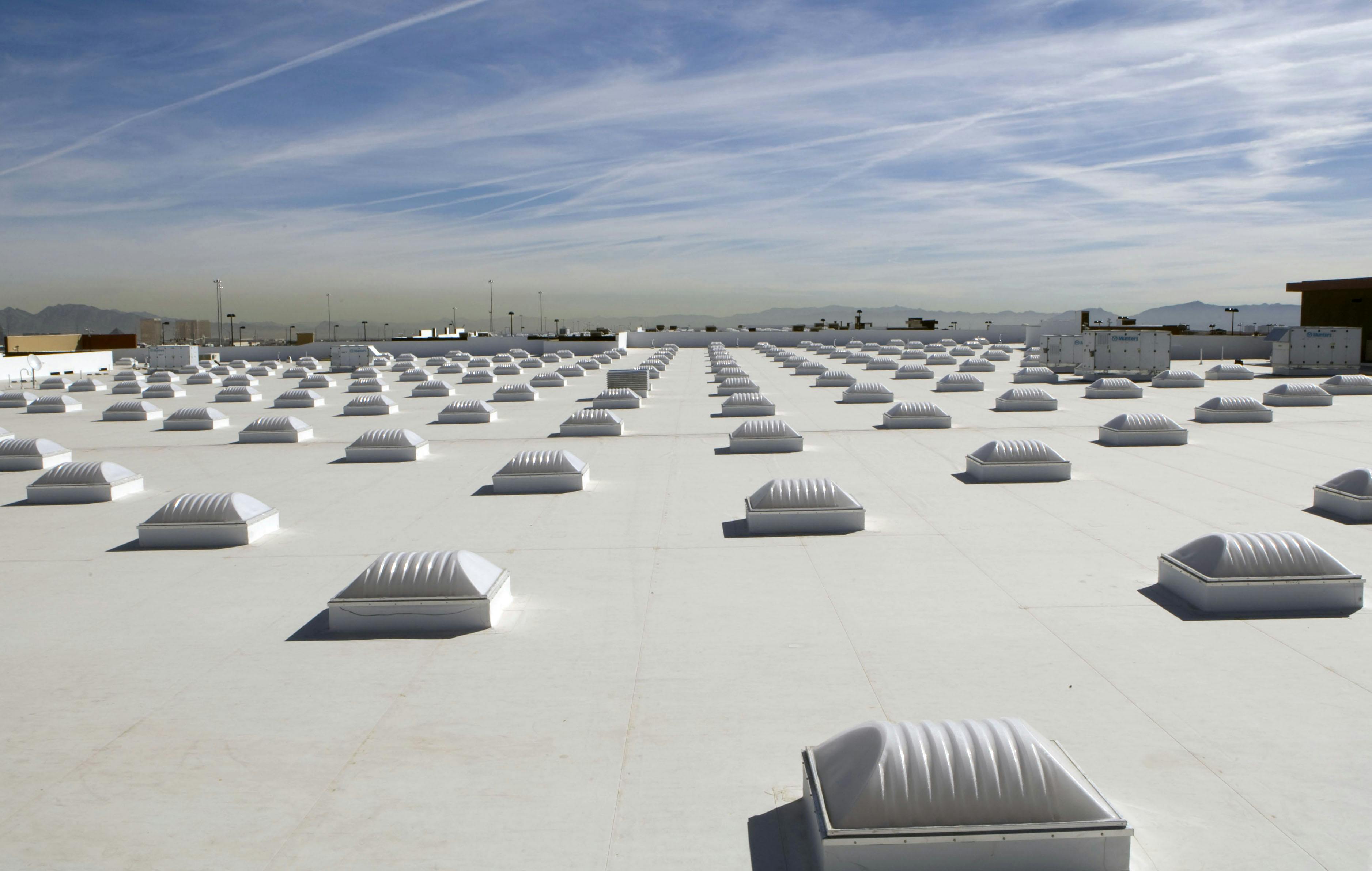 'Cool roofs' substantially reduce temperatures during a heat wave, according to new study News