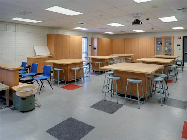 Modernized Ceramics Classroom