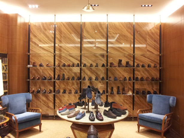 Bergdorf Goodman Men's Shoe Library, Robert Carroll