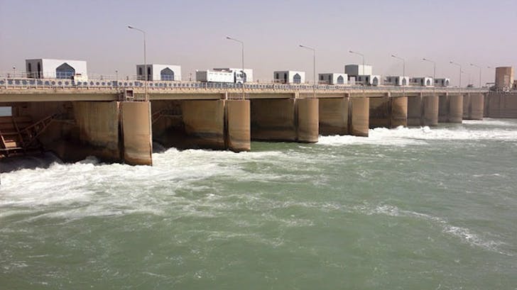 The Islamic State sabotaged the Fallujah barrage and flooded vast areas. Credit: Google via RT